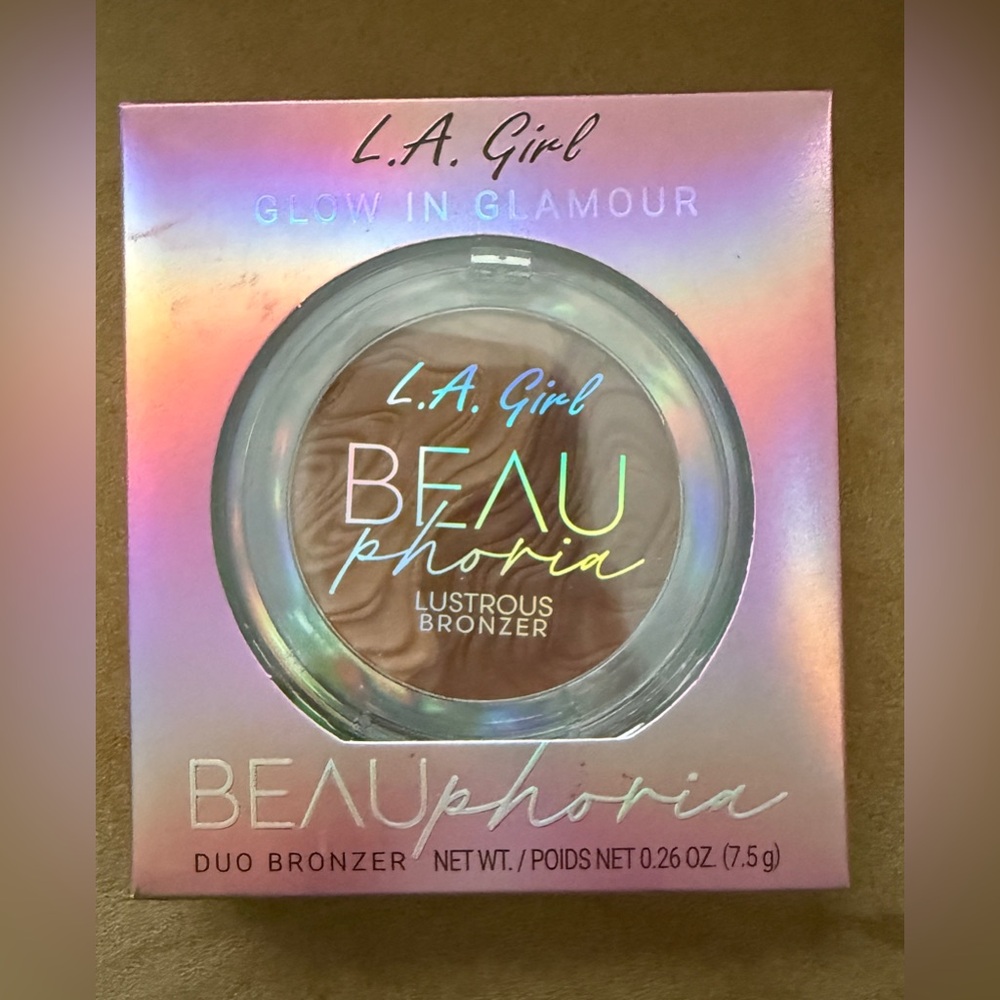 LA Girl BEAUphoria Lustrous duo Bronzer